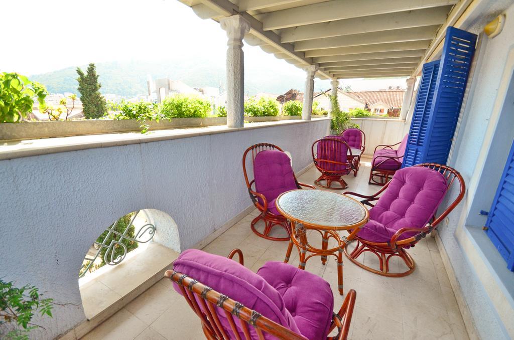 Villa Velzon Guesthouse Будва Экстерьер фото